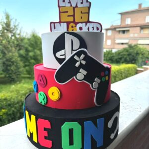 Torta Finta a 3 Piani